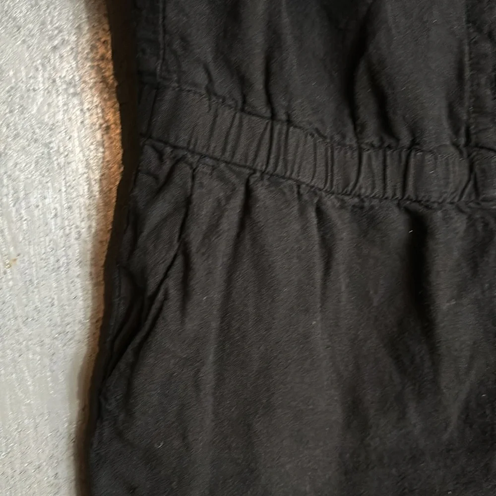 - Joe Fresh Black Sleeveless Button-Up Romper, L - Picture 8 of 10